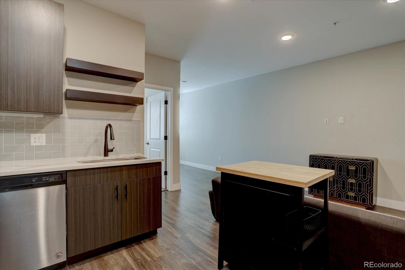 MLS Image #8 for 2729 w 28th avenue,denver, Colorado