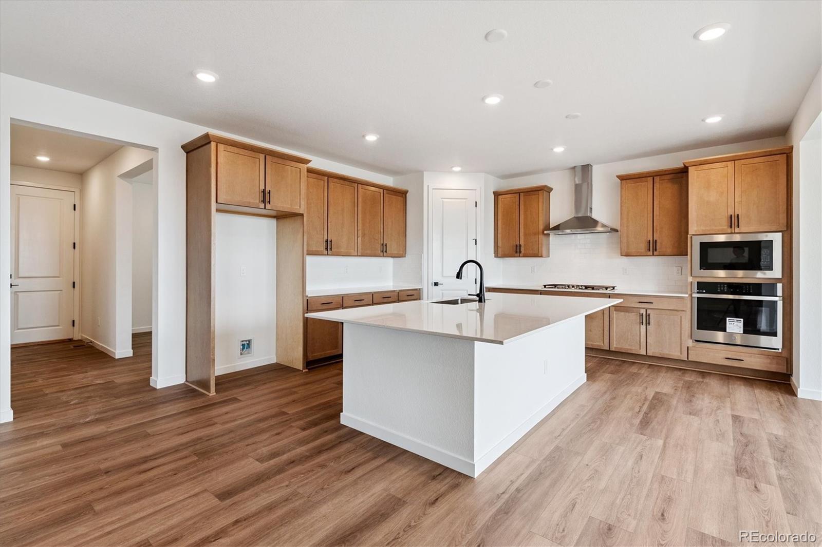 MLS Image #7 for 25010 e 42nd avenue,aurora, Colorado