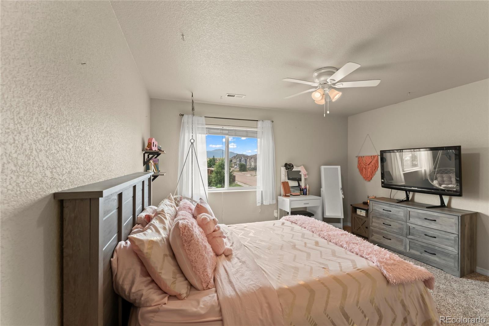 MLS Image #18 for 3763  winter sun drive,colorado springs, Colorado