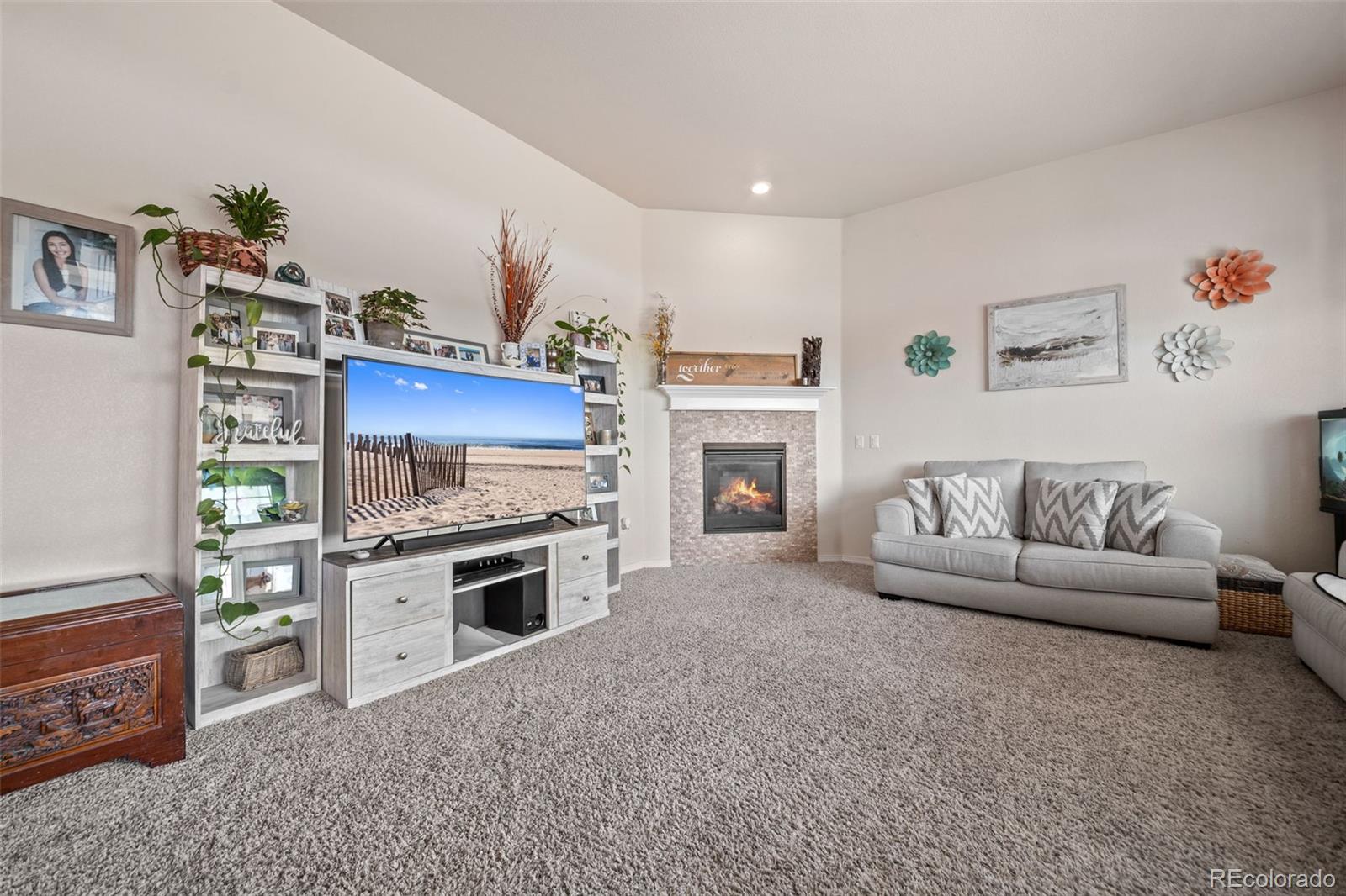 MLS Image #11 for 18366 w 83rd drive,arvada, Colorado