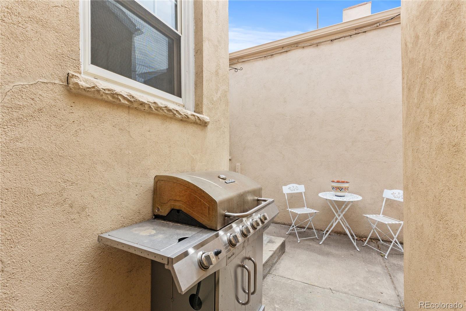 MLS Image #31 for 579 n pennsylvania street,denver, Colorado