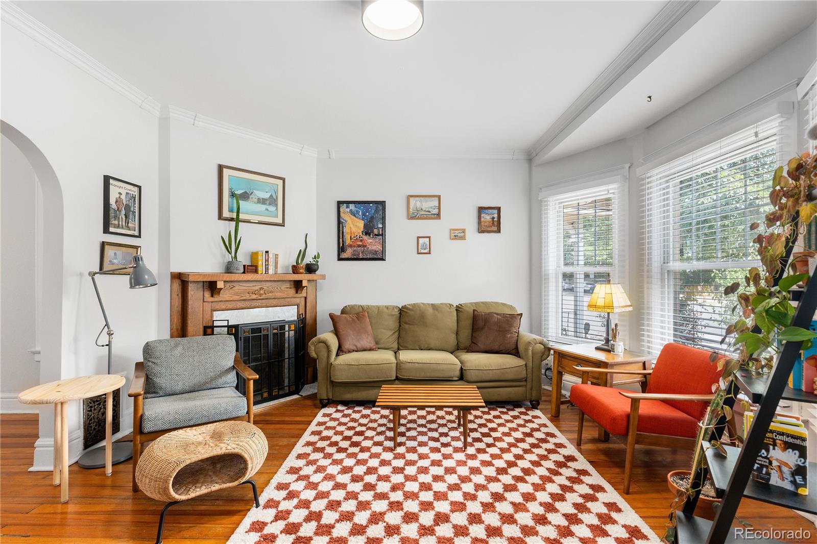 MLS Image #4 for 579 n pennsylvania street,denver, Colorado