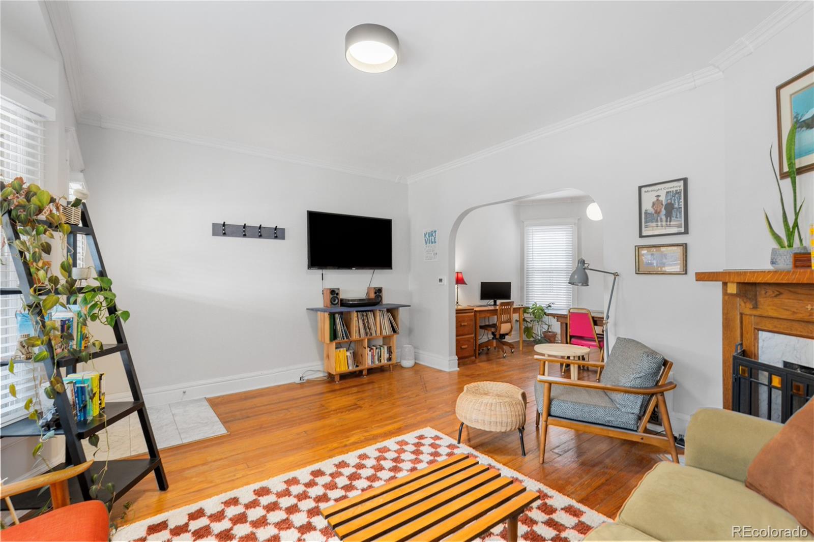 MLS Image #8 for 579 n pennsylvania street,denver, Colorado