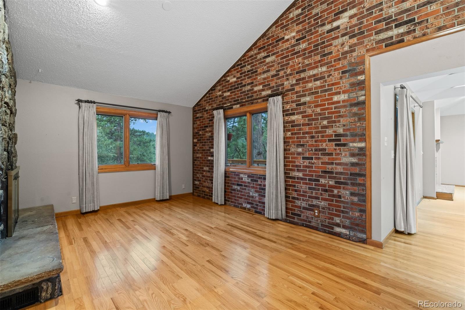 MLS Image #10 for 19736  flint lane,morrison, Colorado