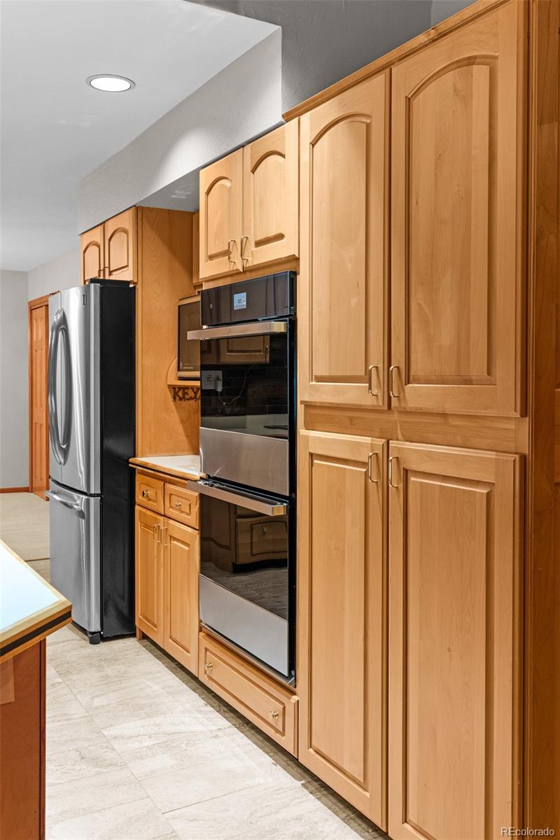 MLS Image #13 for 19736  flint lane,morrison, Colorado