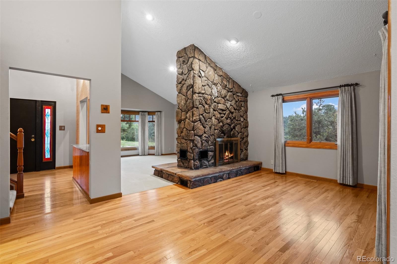 MLS Image #9 for 19736  flint lane,morrison, Colorado