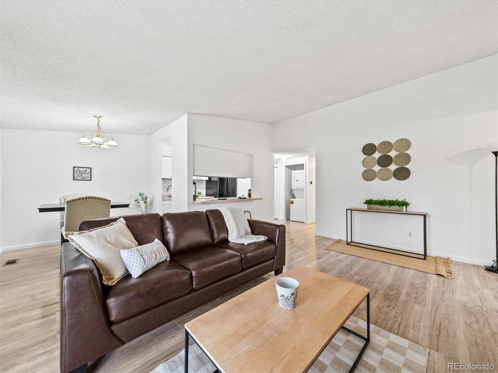 MLS Image #4 for 8481  everett way,arvada, Colorado