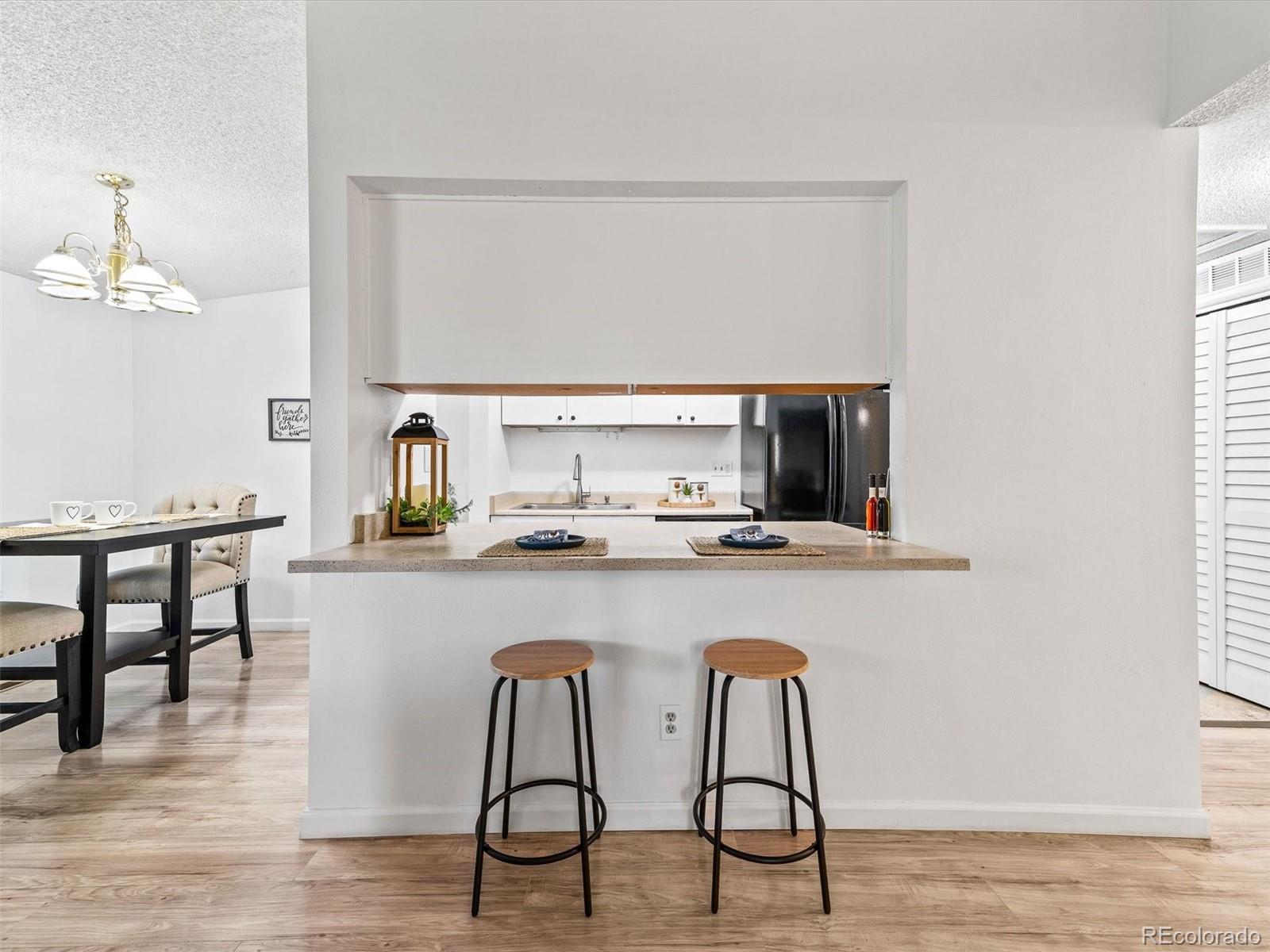 MLS Image #6 for 8481  everett way,arvada, Colorado