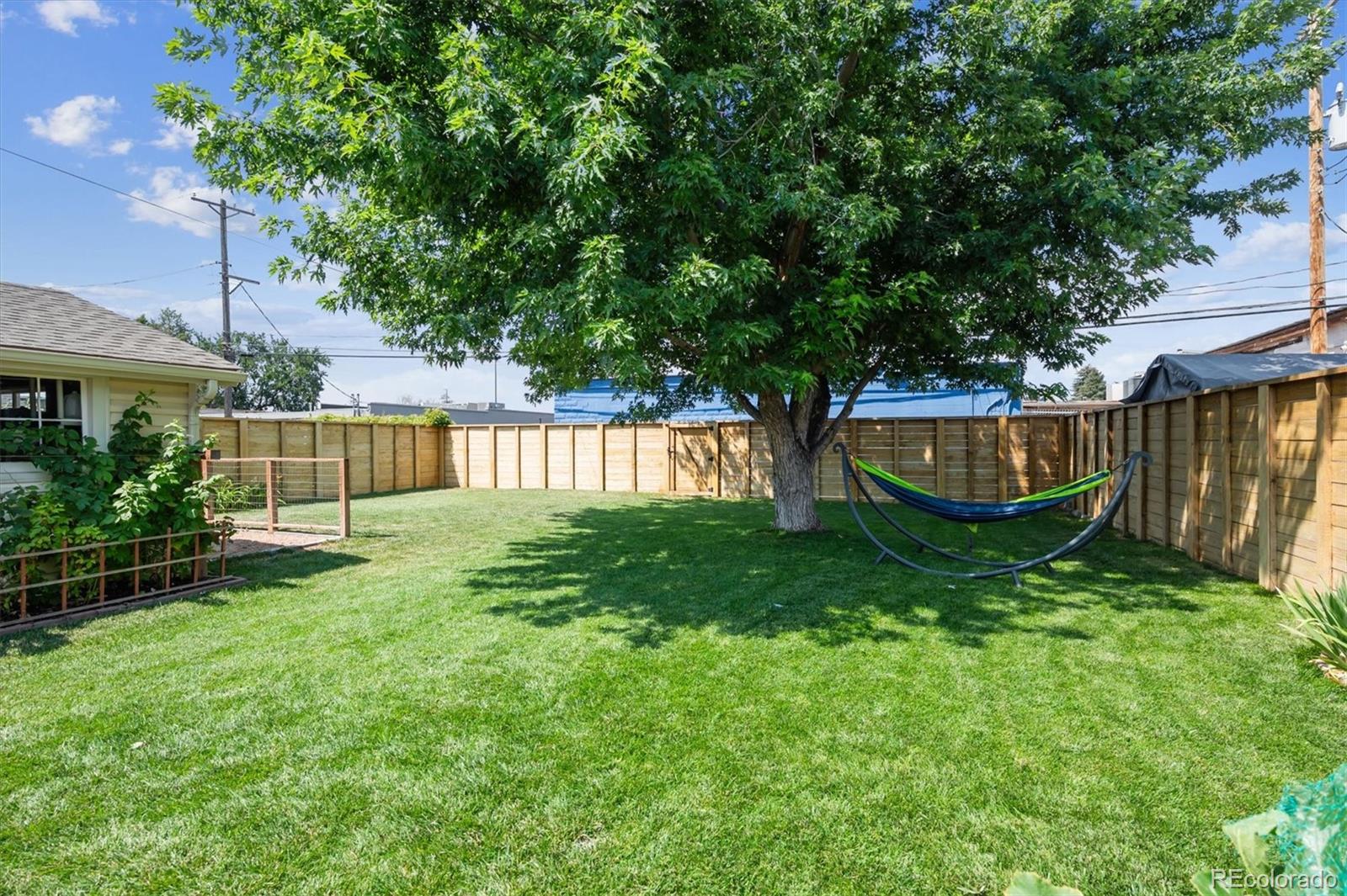 MLS Image #26 for 4353 s lincoln street,englewood, Colorado