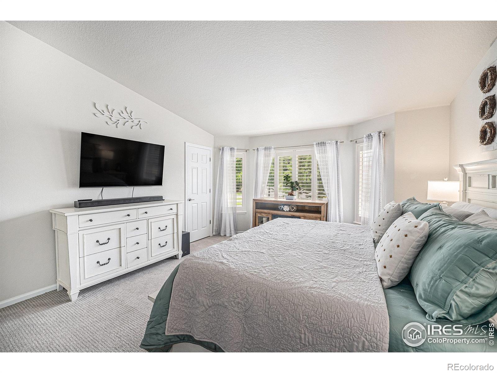 MLS Image #19 for 4716  castle circle,broomfield, Colorado