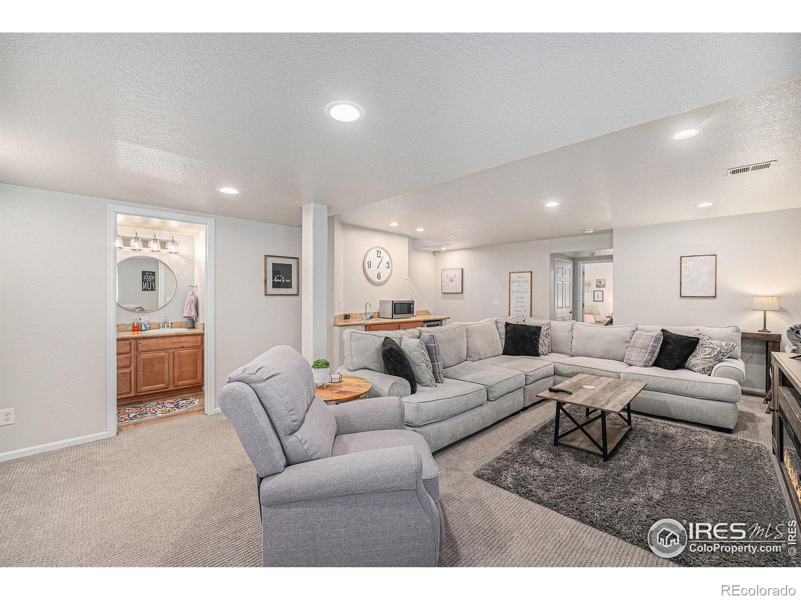 MLS Image #28 for 4716  castle circle,broomfield, Colorado