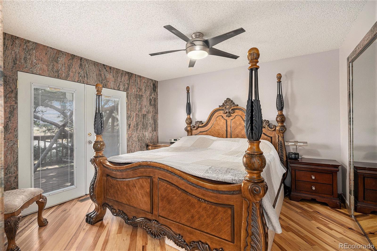 MLS Image #11 for 876 s buchanan street,aurora, Colorado