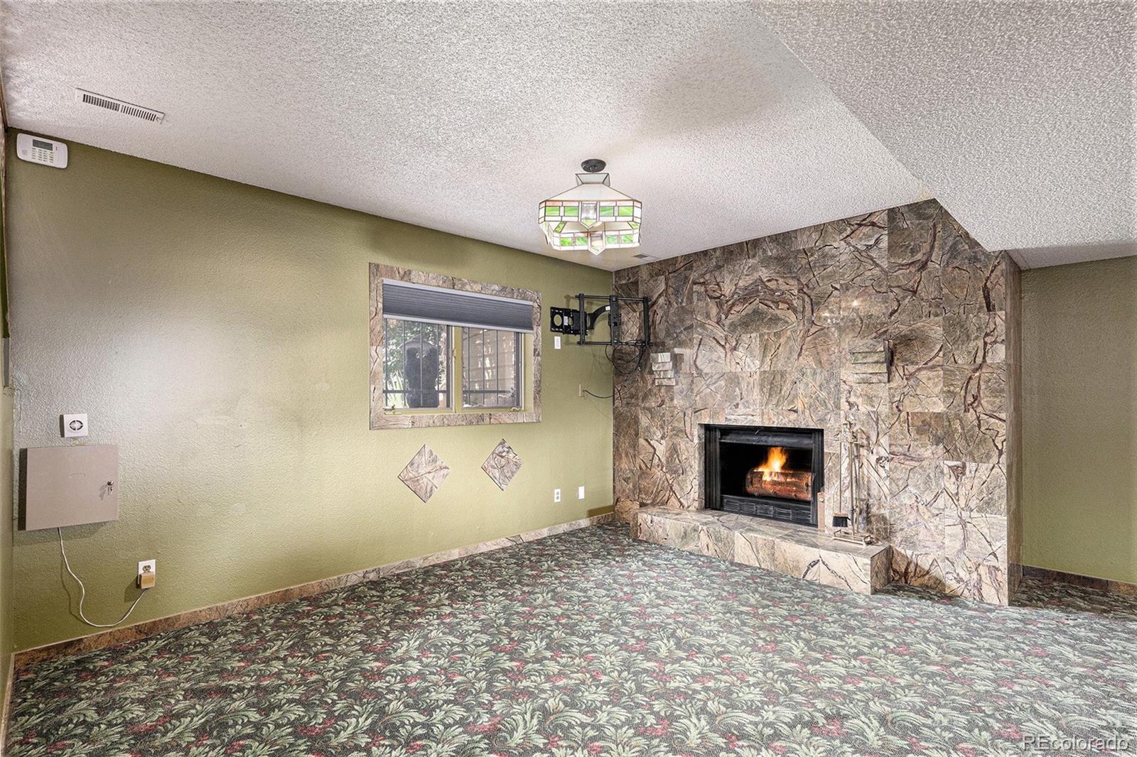 MLS Image #16 for 876 s buchanan street,aurora, Colorado