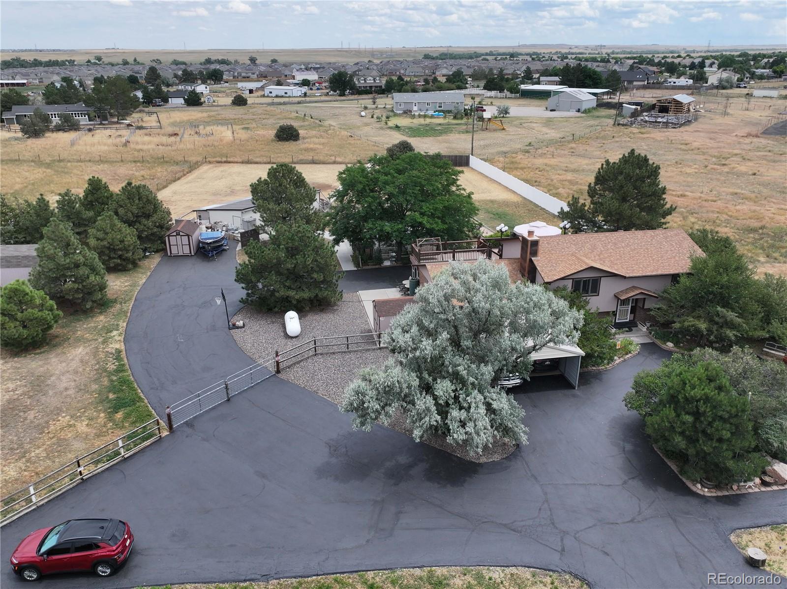 MLS Image #2 for 876 s buchanan street,aurora, Colorado