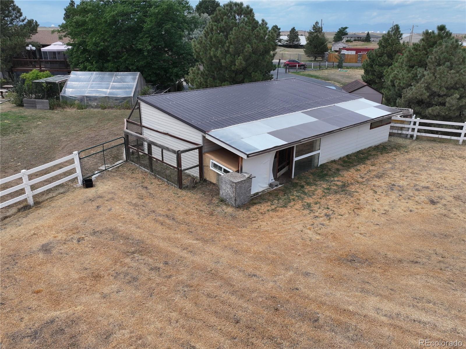 MLS Image #34 for 876 s buchanan street,aurora, Colorado