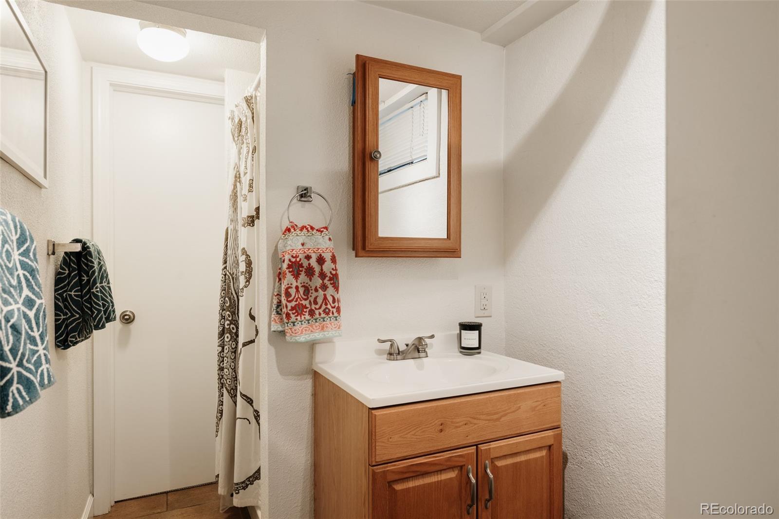 MLS Image #16 for 1702 s garfield street,denver, Colorado