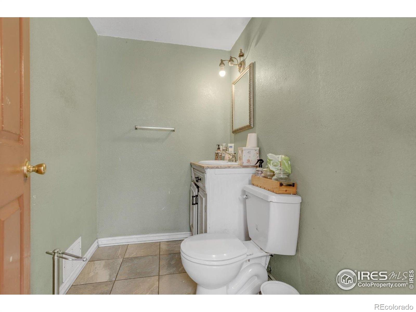 MLS Image #17 for 4900  sioux drive,boulder, Colorado