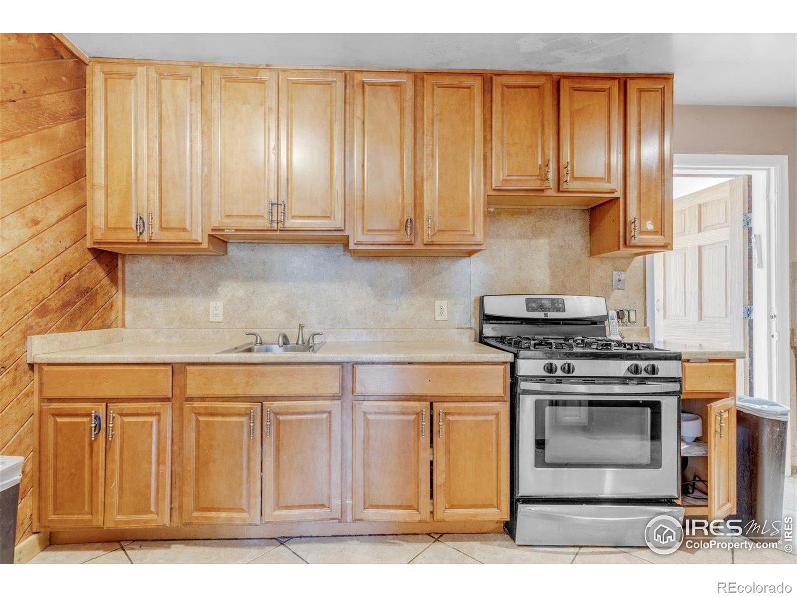 MLS Image #7 for 4900  sioux drive,boulder, Colorado
