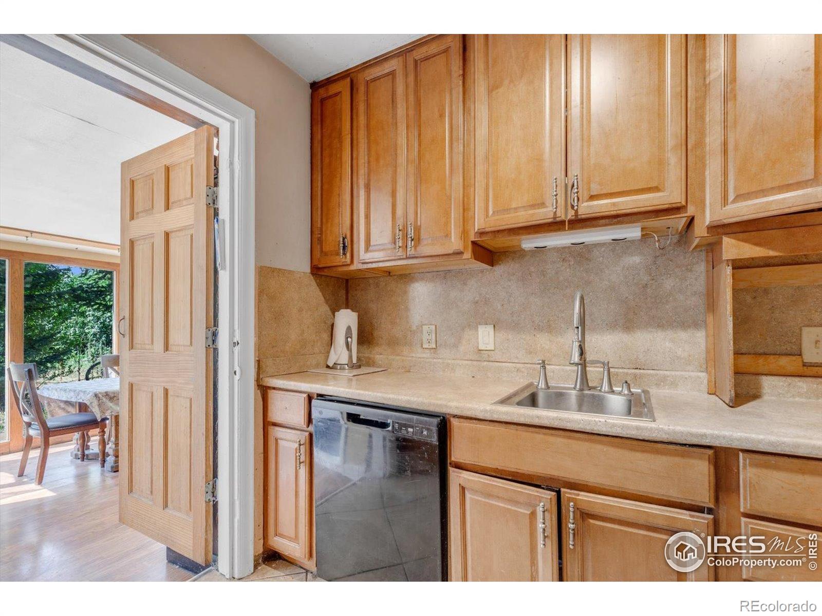 MLS Image #8 for 4900  sioux drive,boulder, Colorado