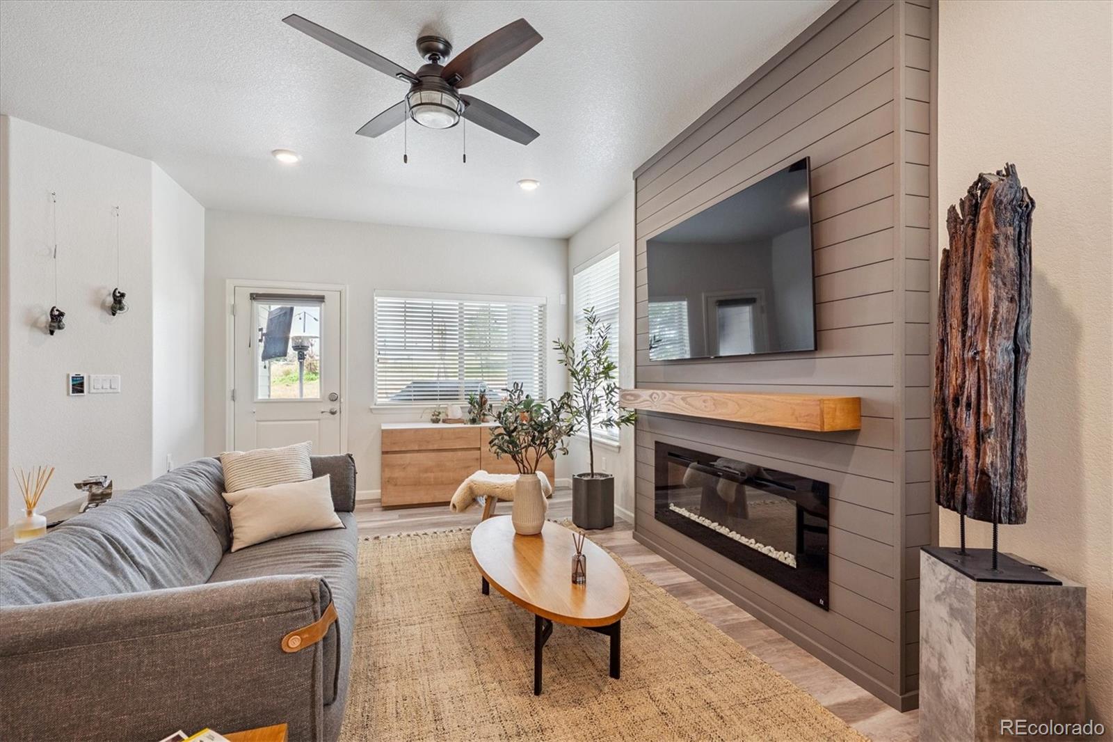 MLS Image #2 for 12609  tamarac street,thornton, Colorado