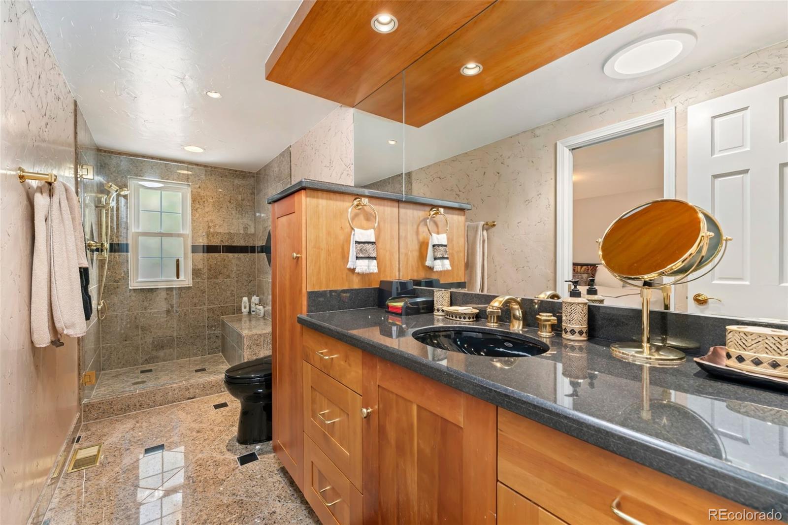 MLS Image #19 for 5765 s monaco street,greenwood village, Colorado