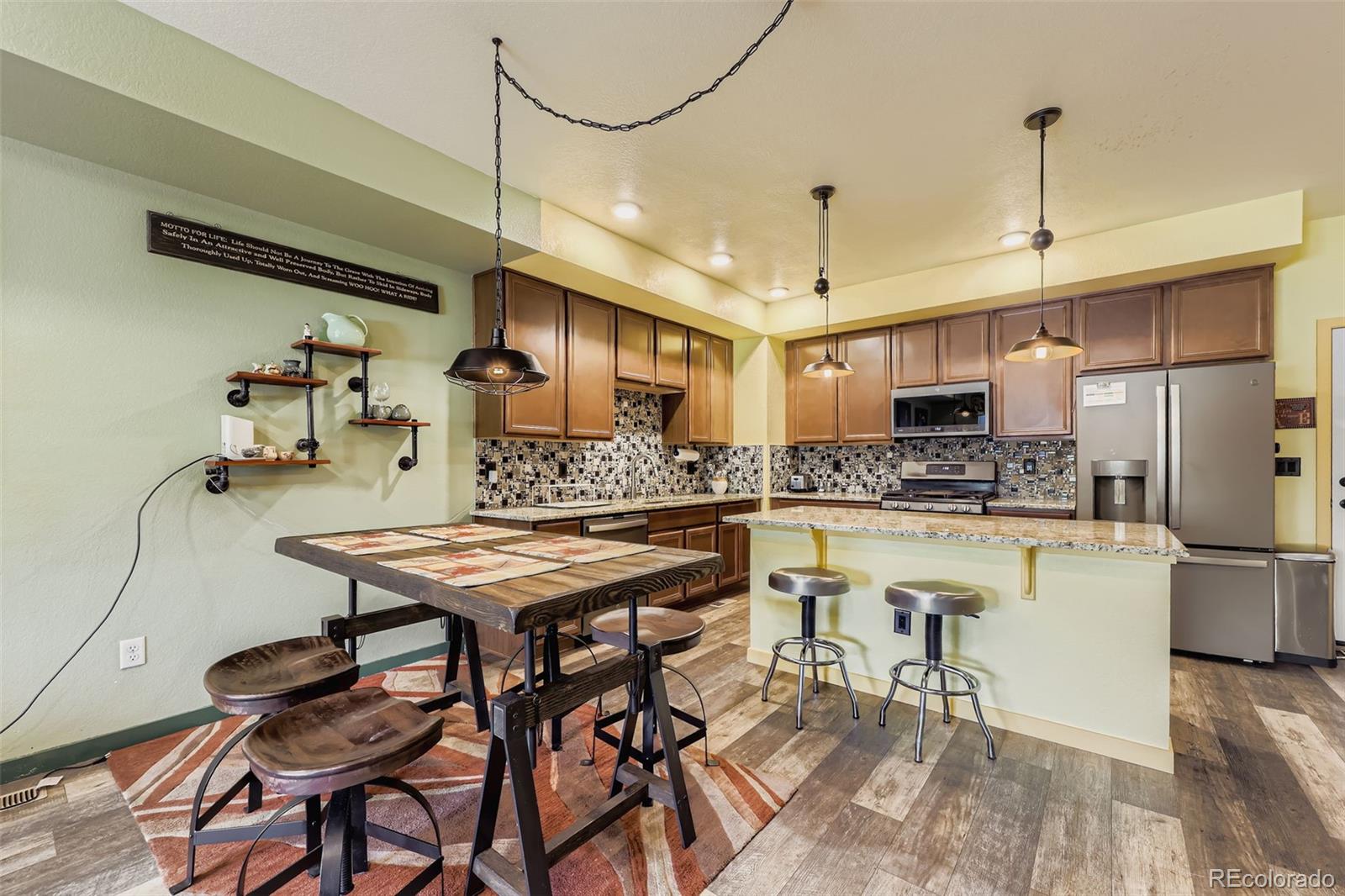 MLS Image #5 for 815 e 98th avenue,thornton, Colorado