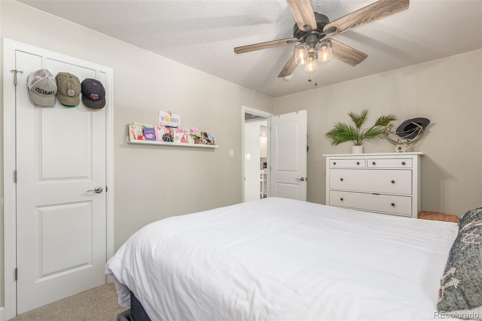 MLS Image #15 for 2330 s irving street,denver, Colorado
