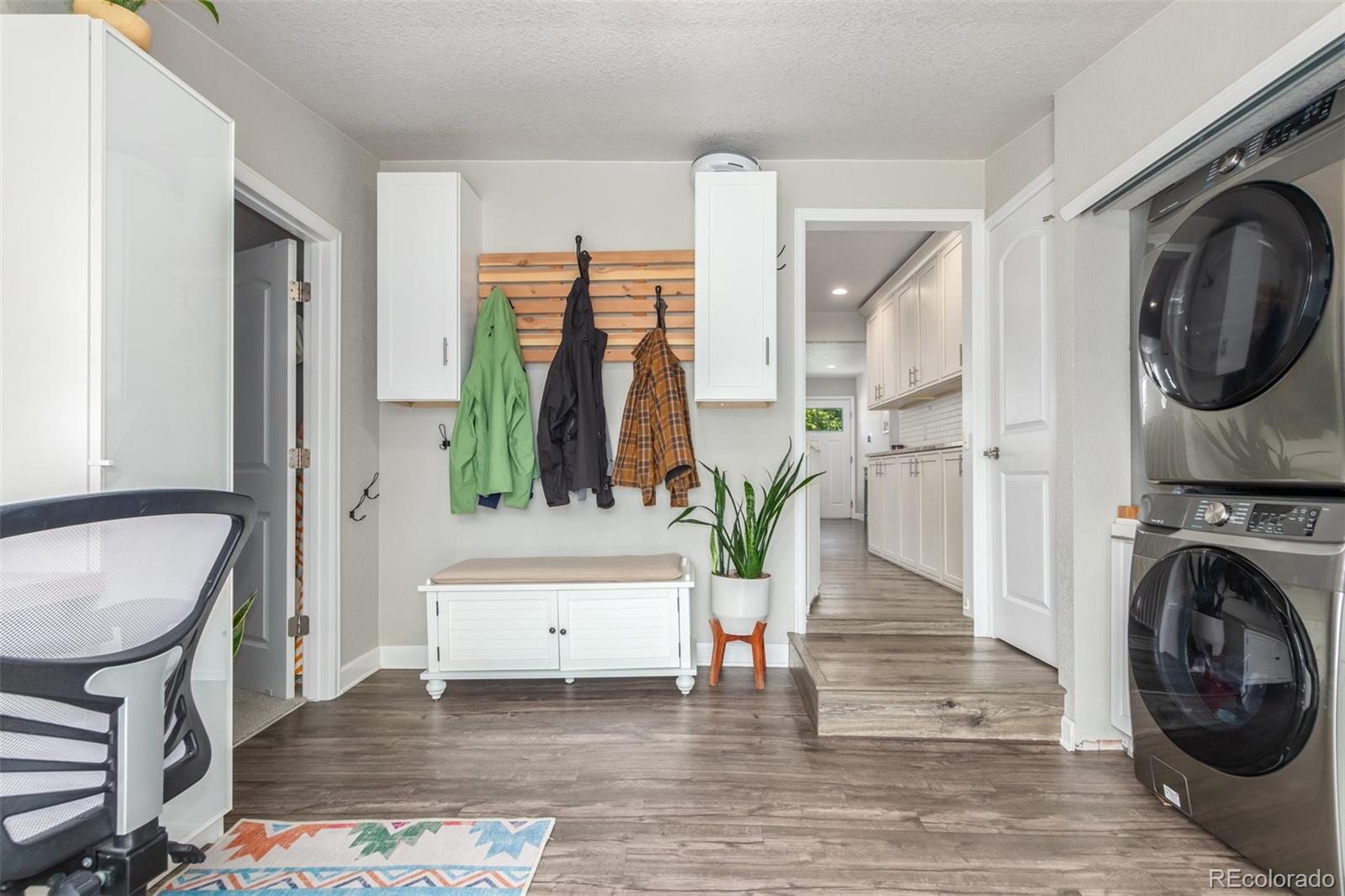 MLS Image #23 for 2330 s irving street,denver, Colorado
