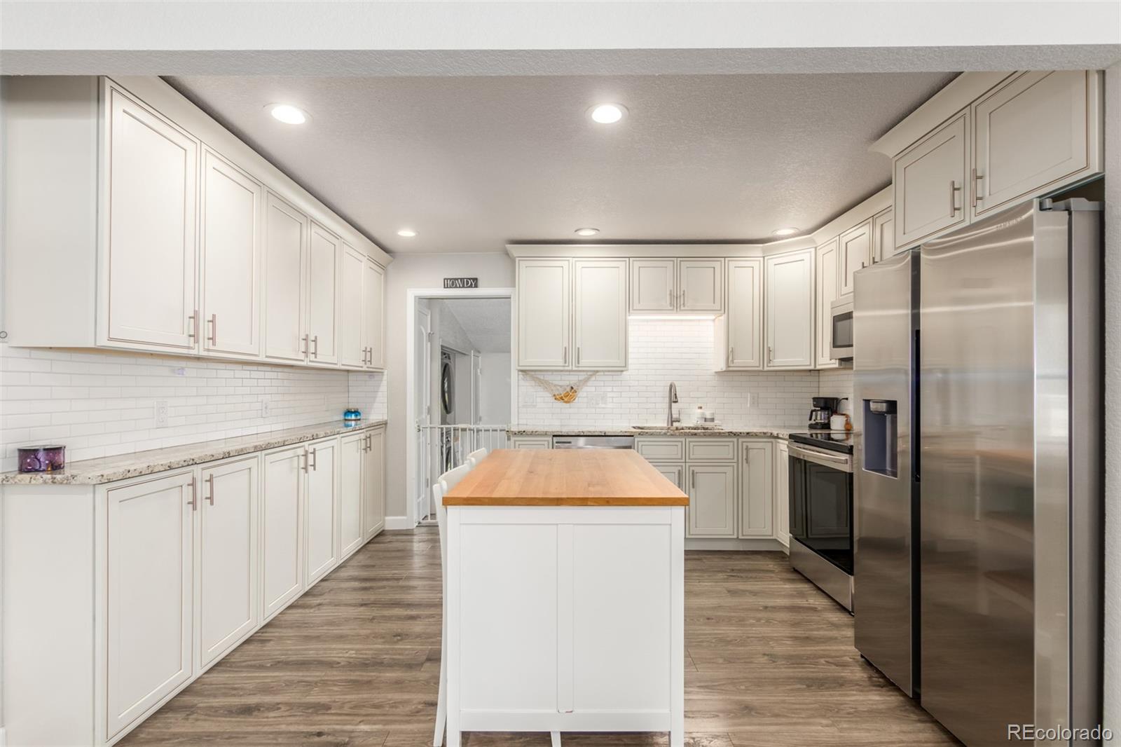 MLS Image #7 for 2330 s irving street,denver, Colorado