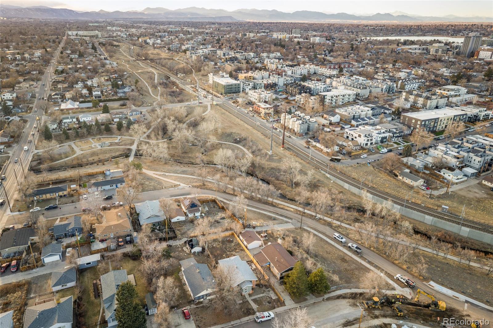 MLS Image #46 for 1047  meade street,denver, Colorado
