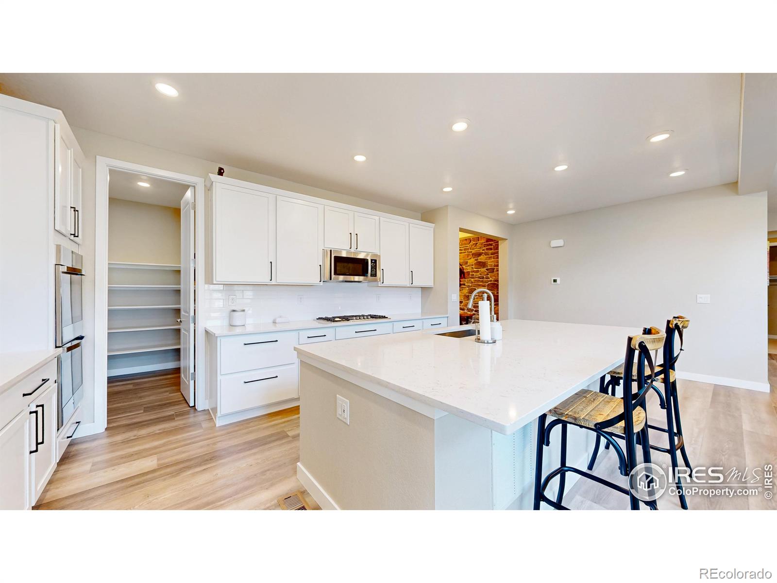 MLS Image #6 for 1820  metcalf court,erie, Colorado