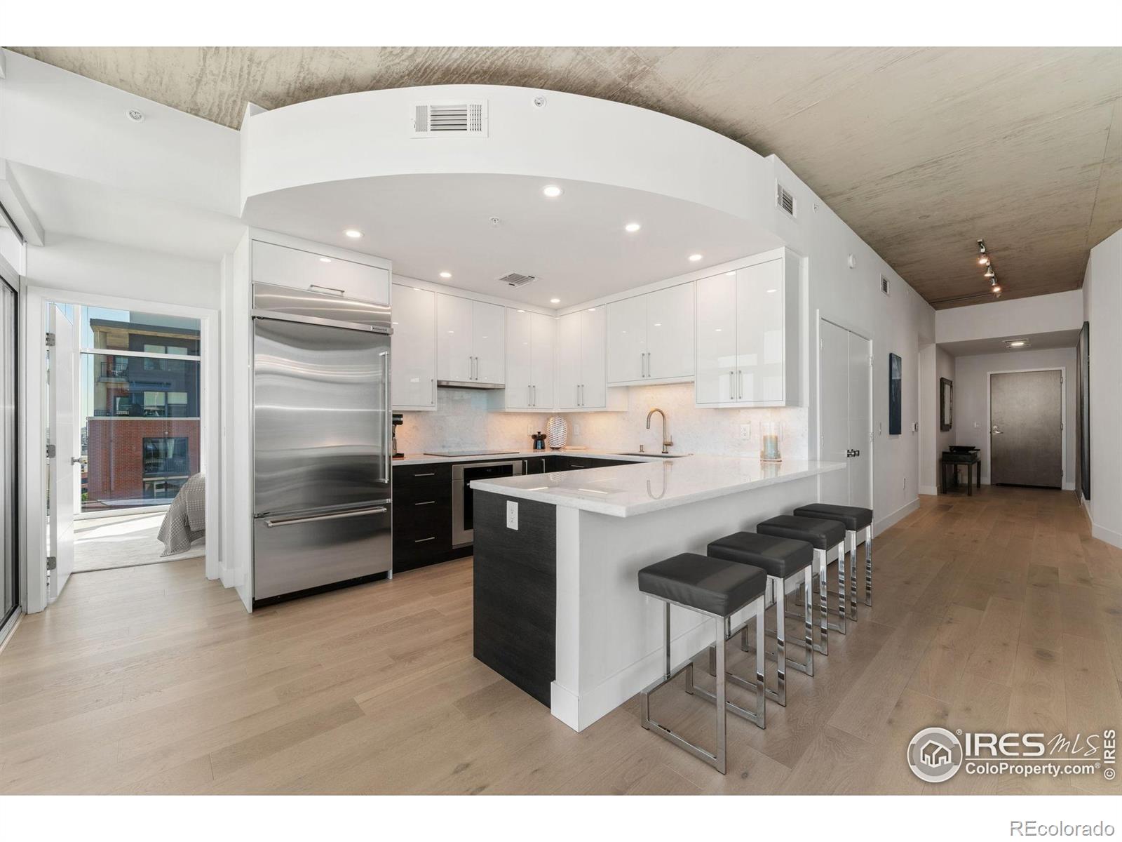 MLS Image #4 for 1700  bassett street,denver, Colorado