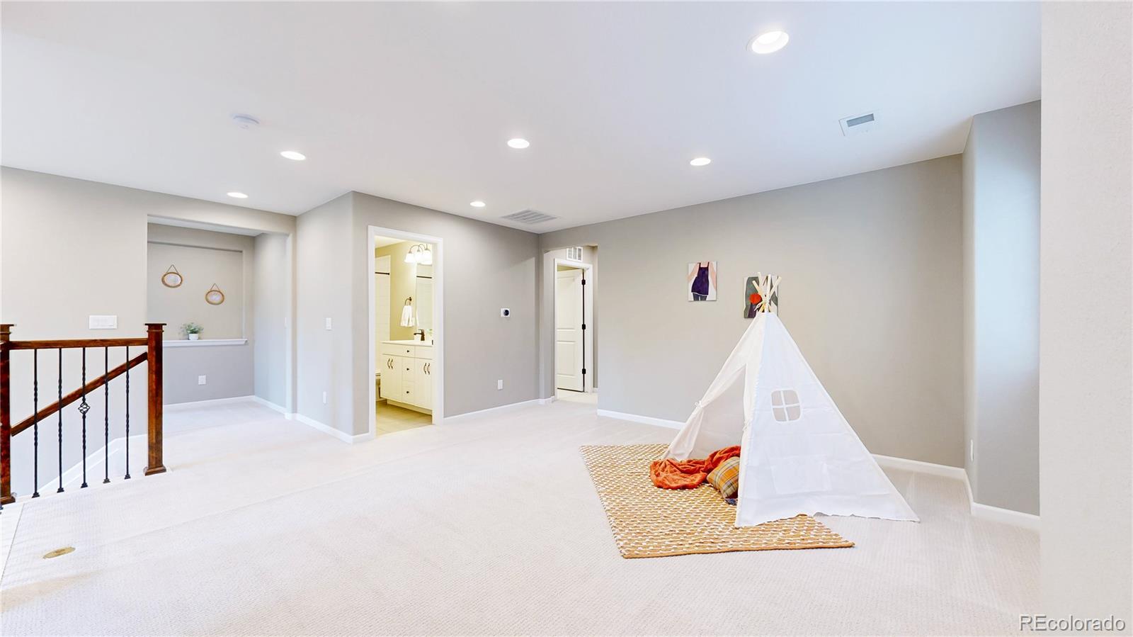 MLS Image #34 for 12615 w 8th place,golden, Colorado