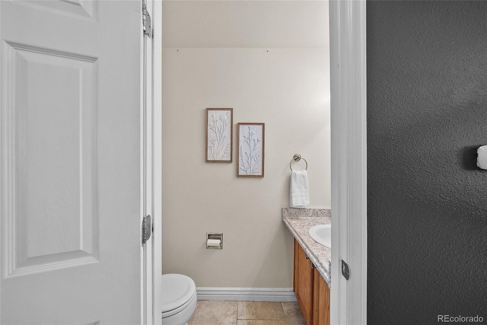 MLS Image #13 for 8354 s quay court,littleton, Colorado