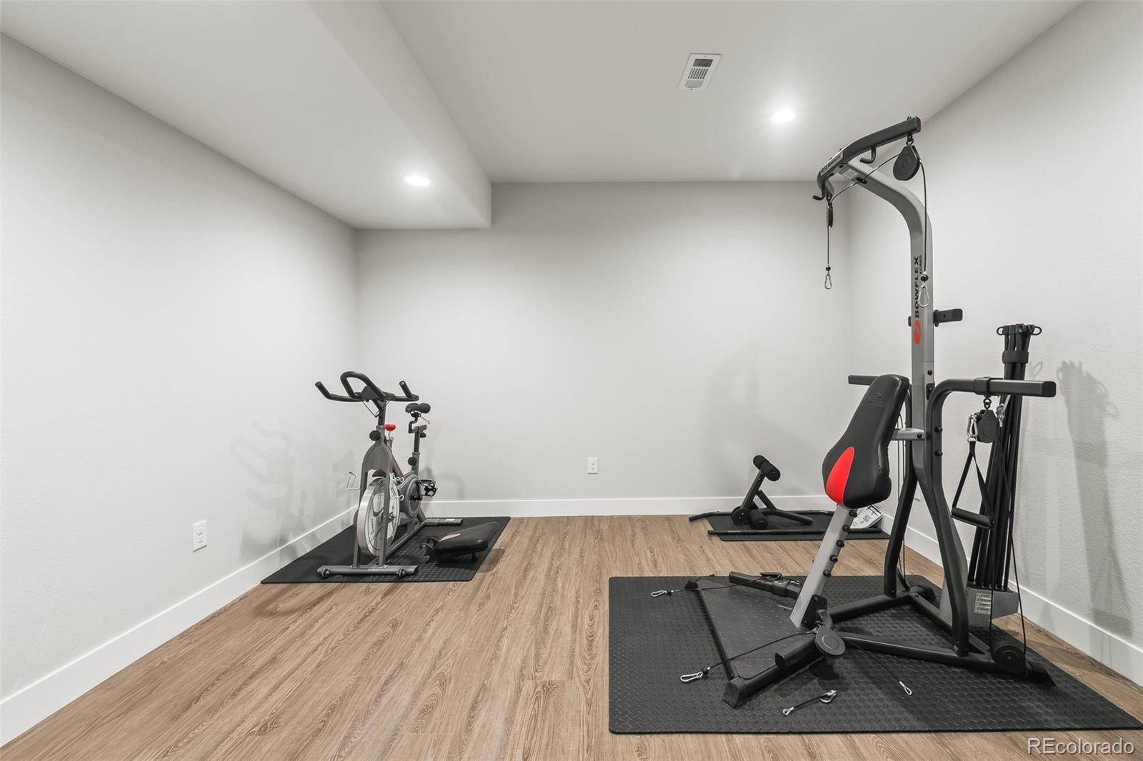 MLS Image #16 for 401  cascade court,johnstown, Colorado