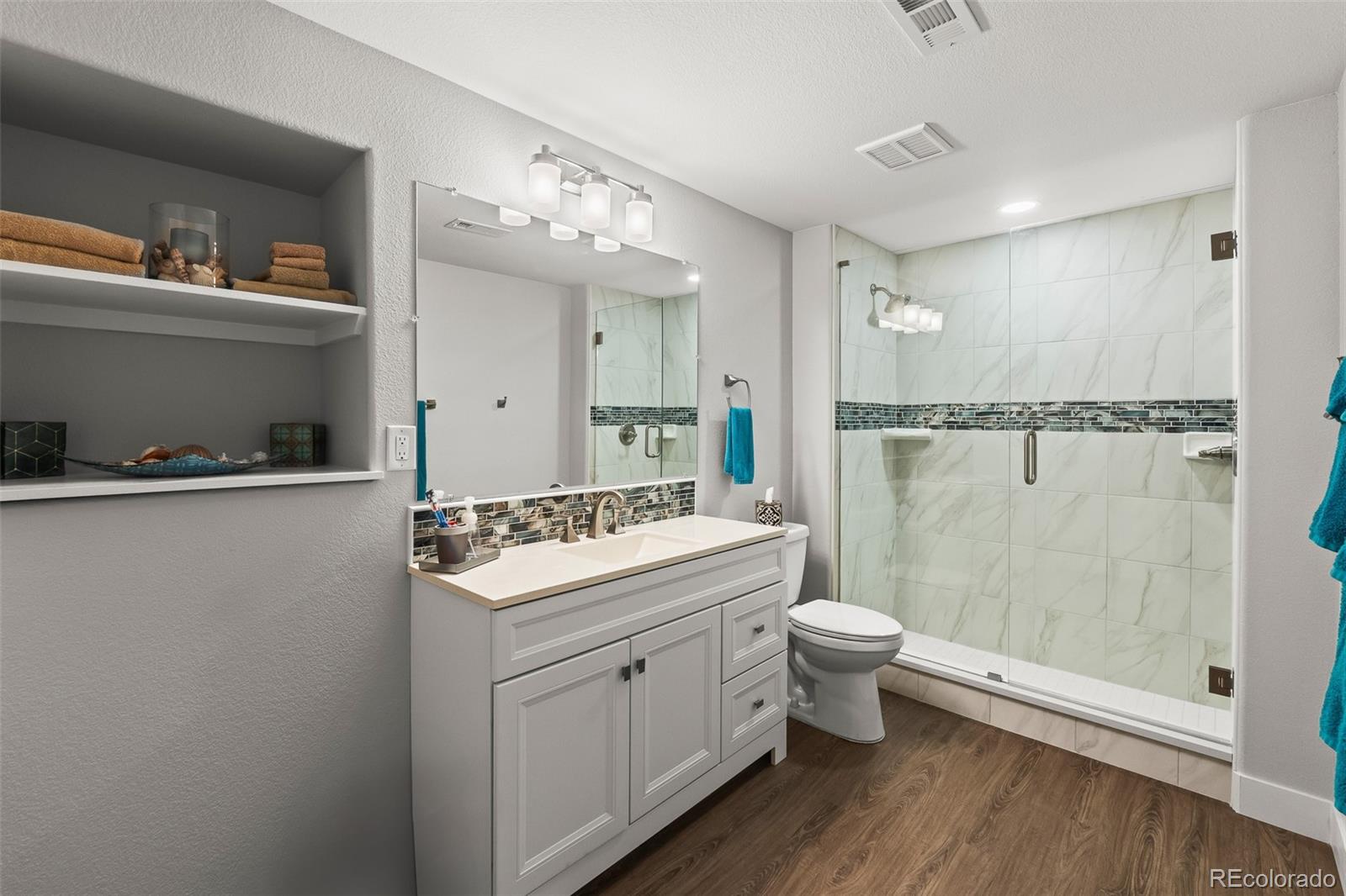 MLS Image #20 for 401  cascade court,johnstown, Colorado