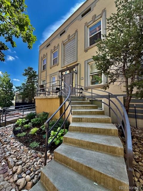 MLS Image #13 for 1650 n pearl street,denver, Colorado
