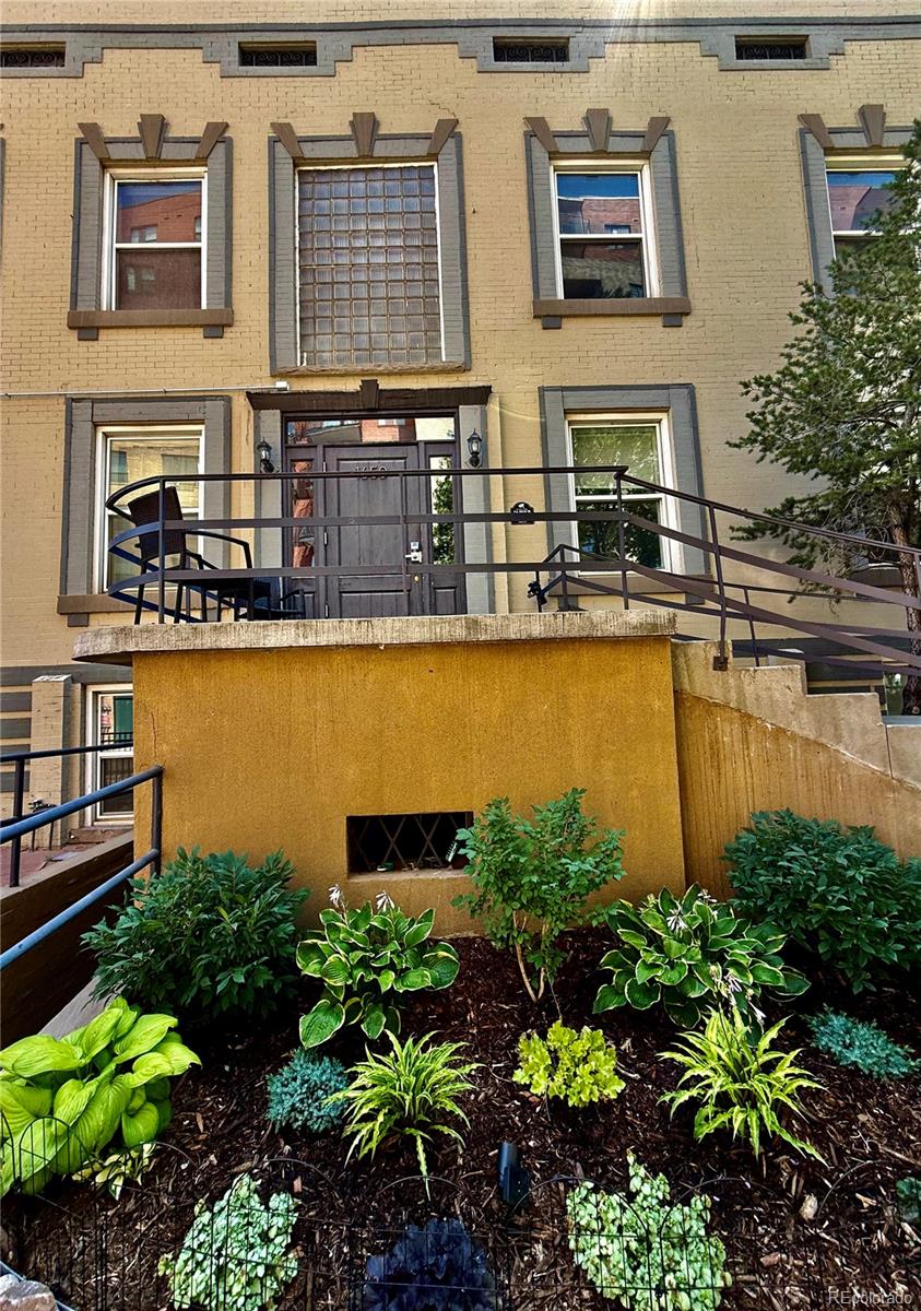 MLS Image #14 for 1650 n pearl street,denver, Colorado