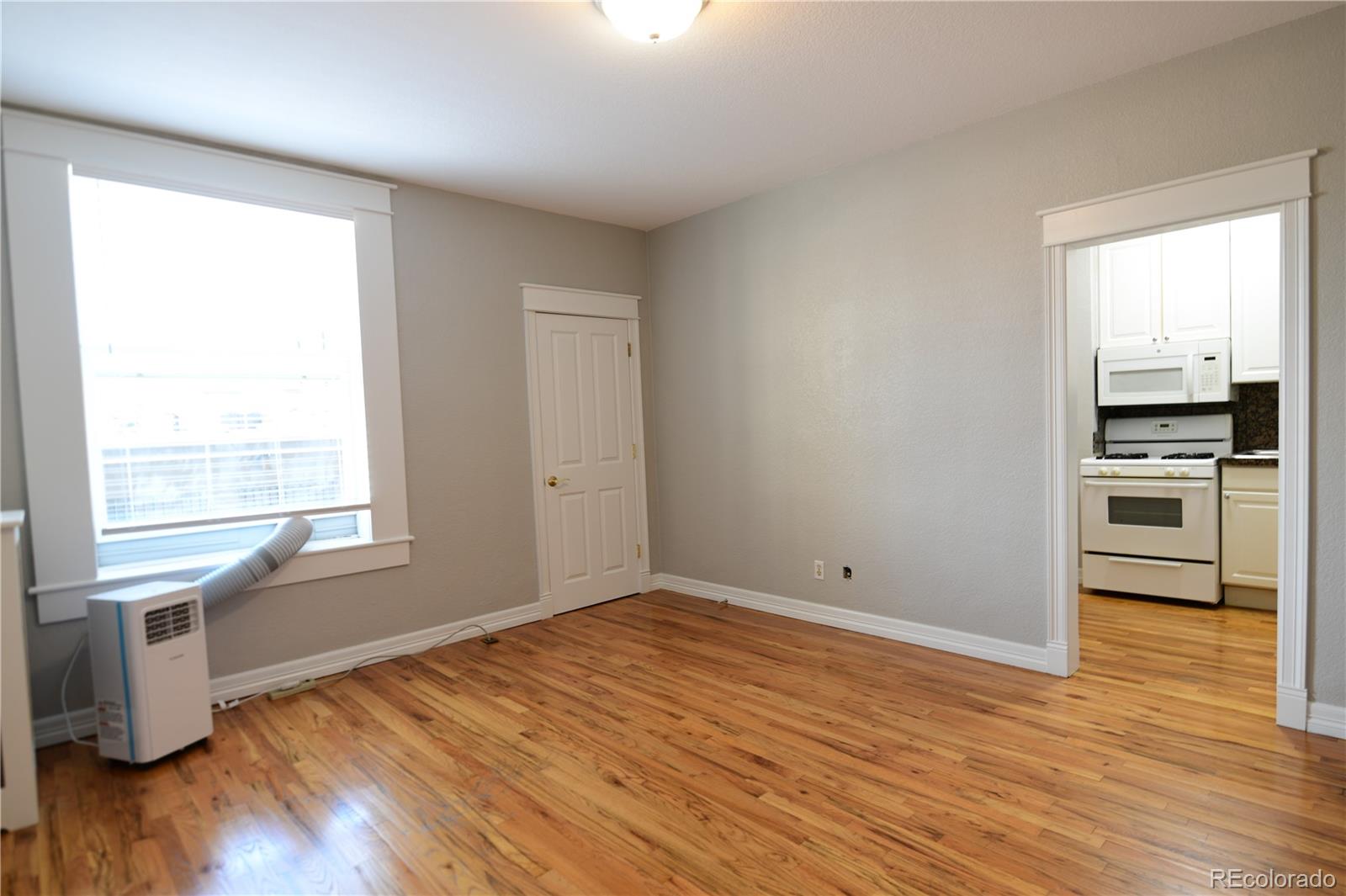 MLS Image #3 for 1650 n pearl street,denver, Colorado