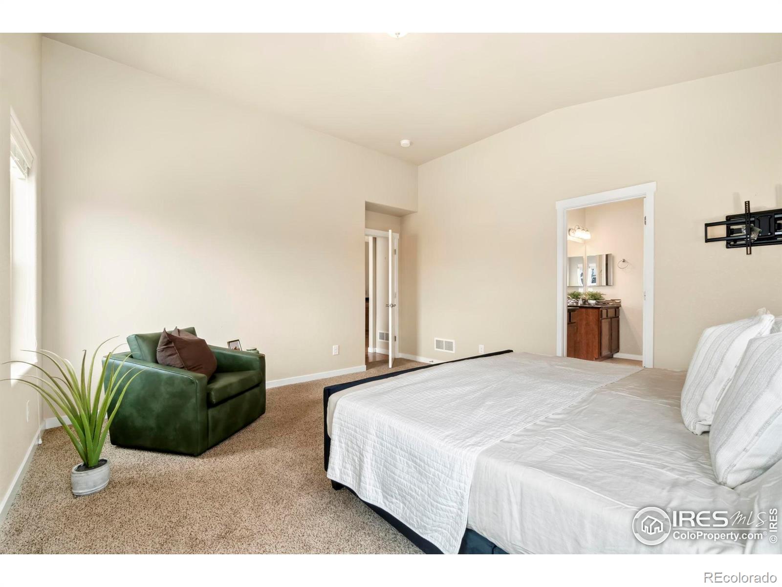MLS Image #13 for 1462  moraine valley drive,severance, Colorado