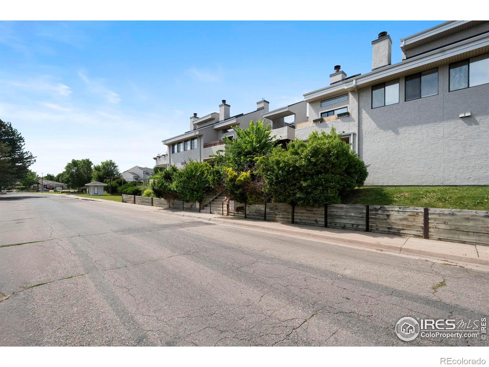 MLS Image #1 for 1820  newland court,lakewood, Colorado