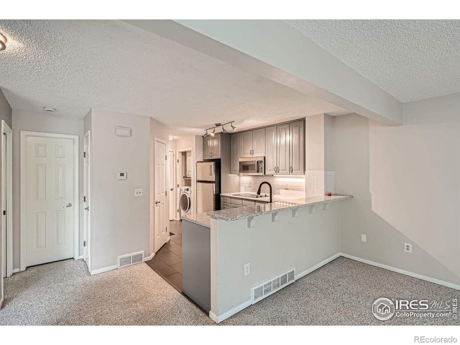MLS Image #12 for 4767  white rock circle,boulder, Colorado
