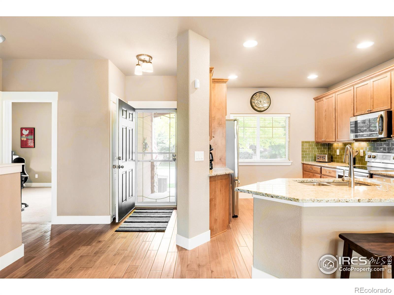MLS Image #4 for 1152  village circle,erie, Colorado