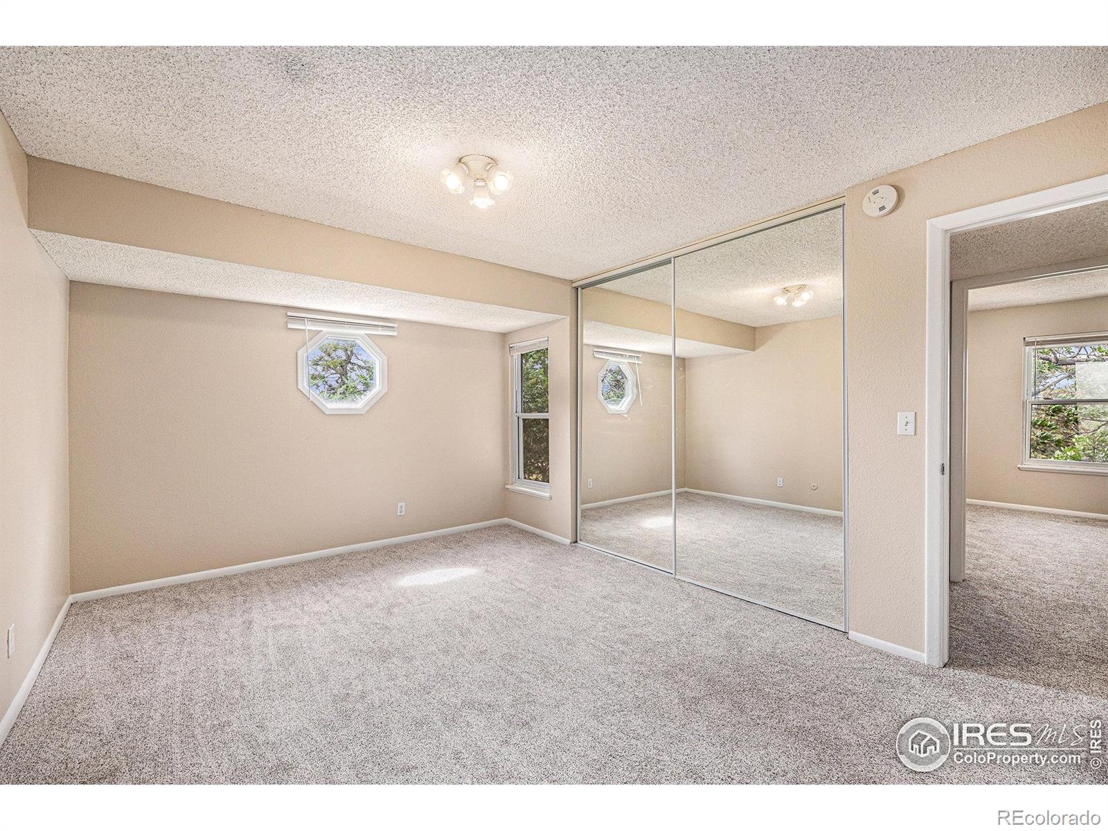 MLS Image #10 for 12142  huron street,denver, Colorado