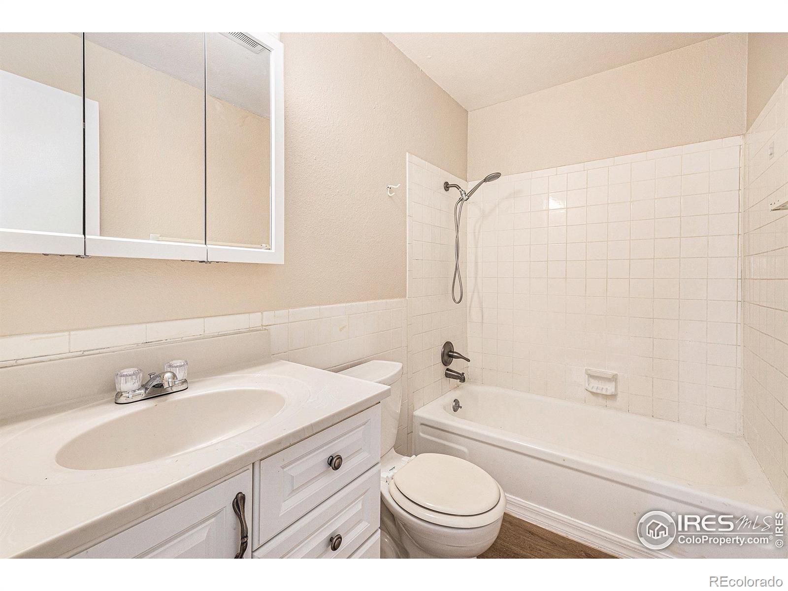 MLS Image #14 for 12142  huron street,denver, Colorado