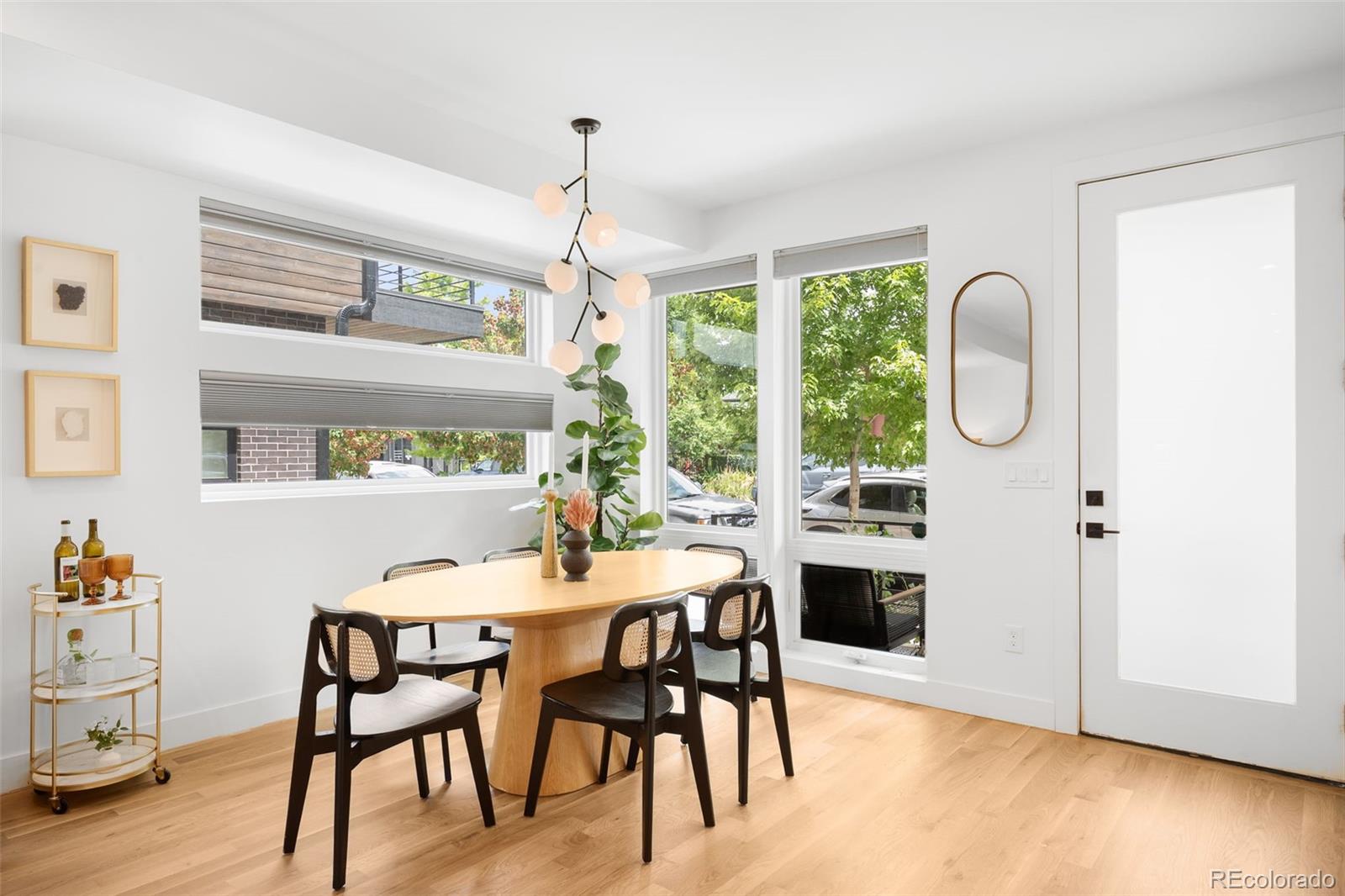 MLS Image #10 for 1829 s pearl street,denver, Colorado