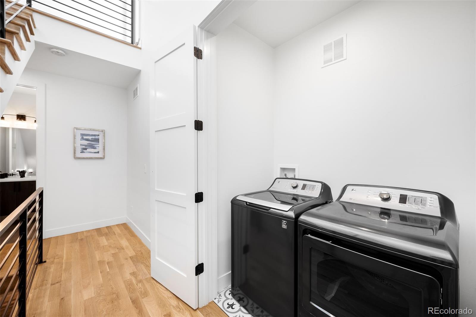 MLS Image #23 for 1829 s pearl street,denver, Colorado