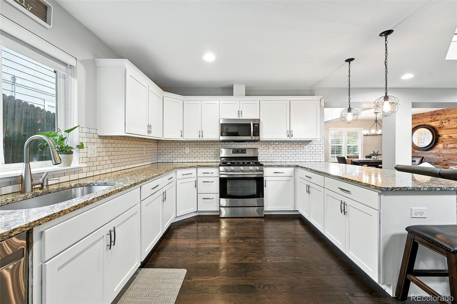 MLS Image #13 for 3320 s eudora street,denver, Colorado