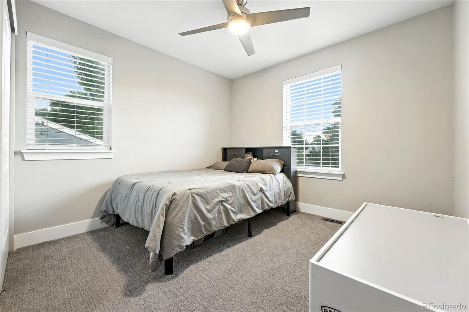 MLS Image #31 for 3320 s eudora street,denver, Colorado