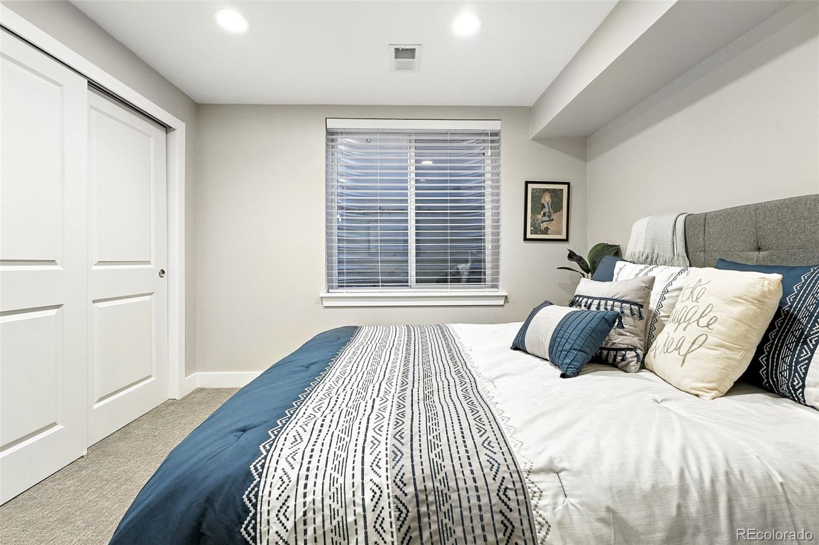 MLS Image #40 for 3320 s eudora street,denver, Colorado
